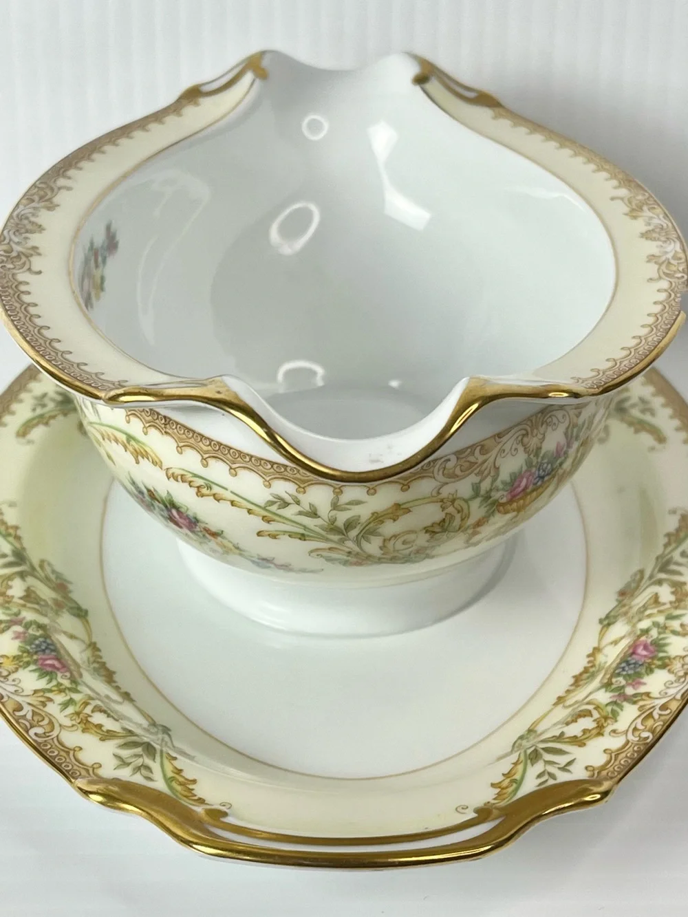 Noritake Nanette 683 Porcelain Floral Gold Gravy Boat & Underplate Set-AS IS
